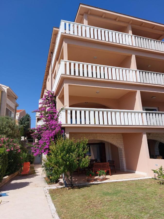 סבטי פטר Villa Hana מראה חיצוני תמונה